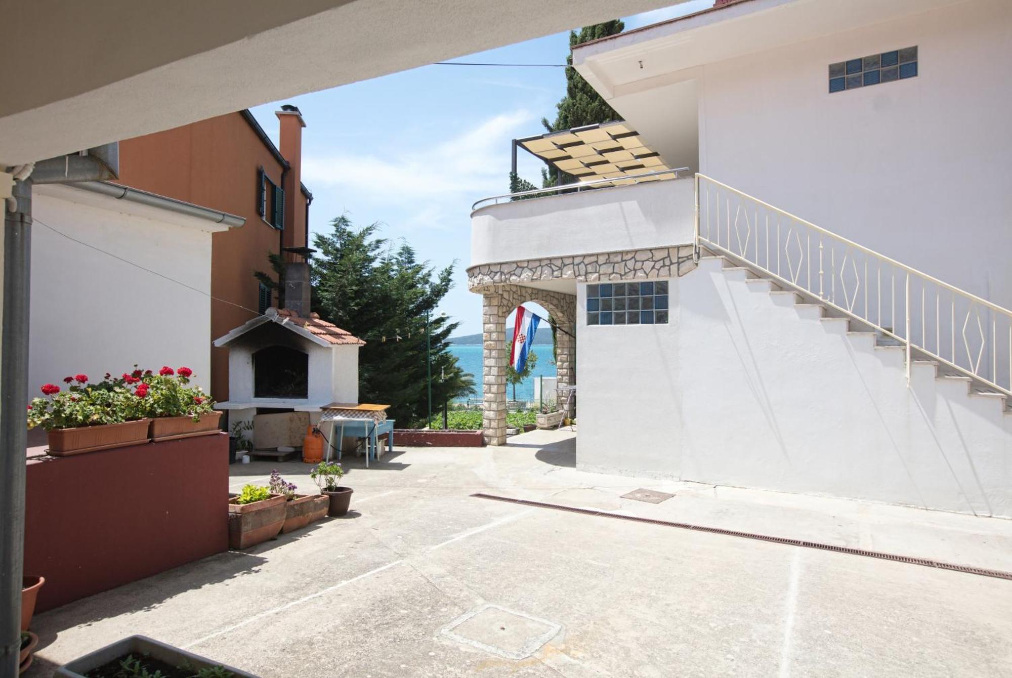 Family Friendly Seaside Apartments Brodarica, Sibenik - 4833 Brodarica  Esterno foto