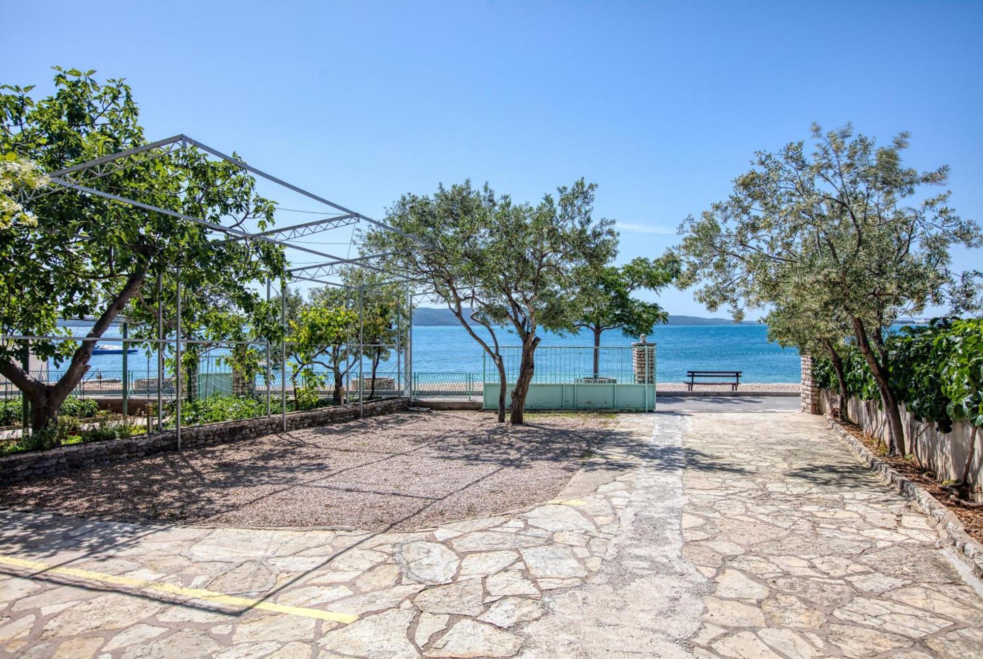 Family Friendly Seaside Apartments Brodarica, Sibenik - 4833 Brodarica  Esterno foto